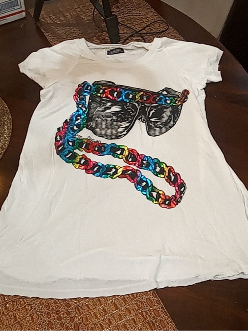 White Girls Tee with Colorful Sunglasses Chain Graphic